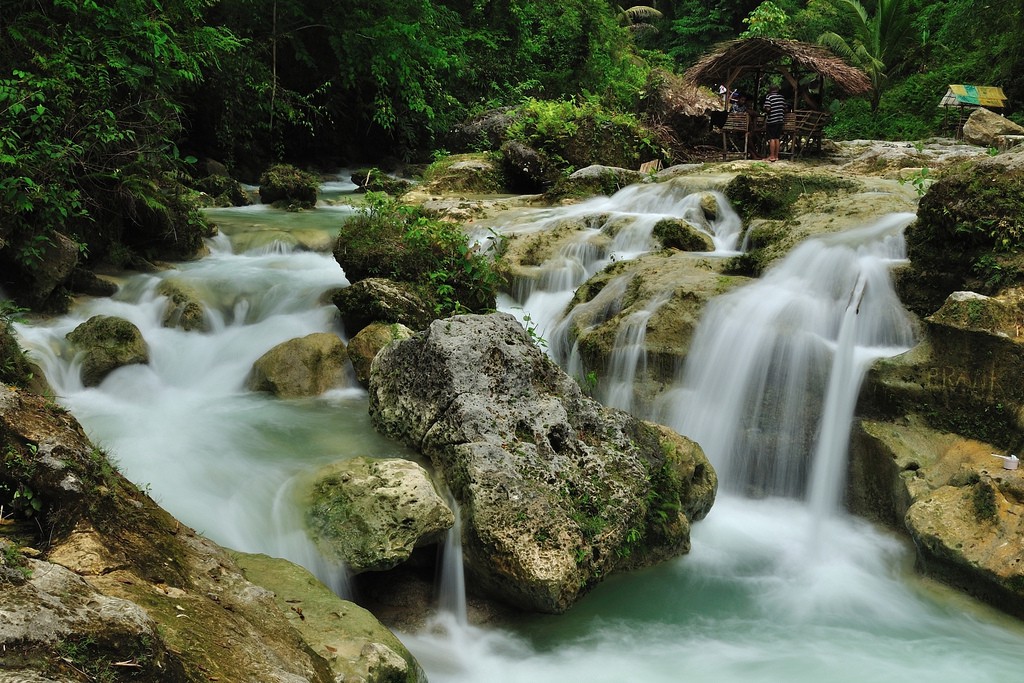 Canlaob Falls