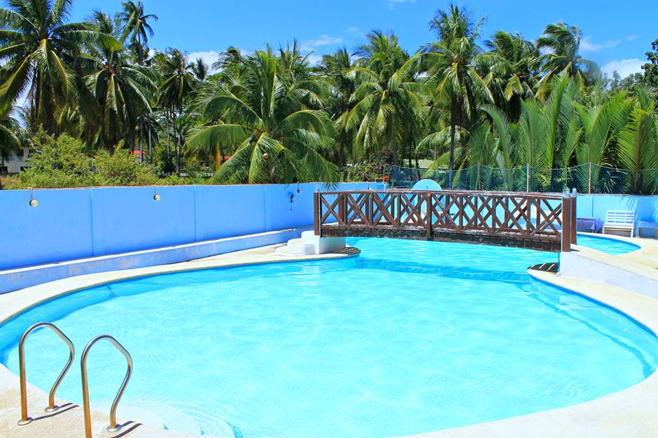 Lagunde swimming pool