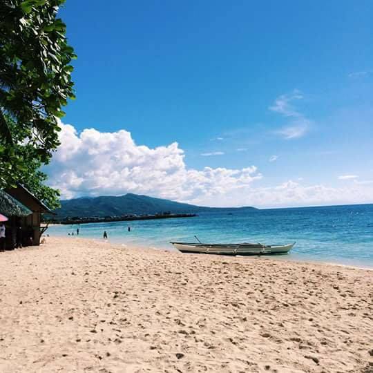 Lambug Beach, Badian | Photo by NiCey Rivero