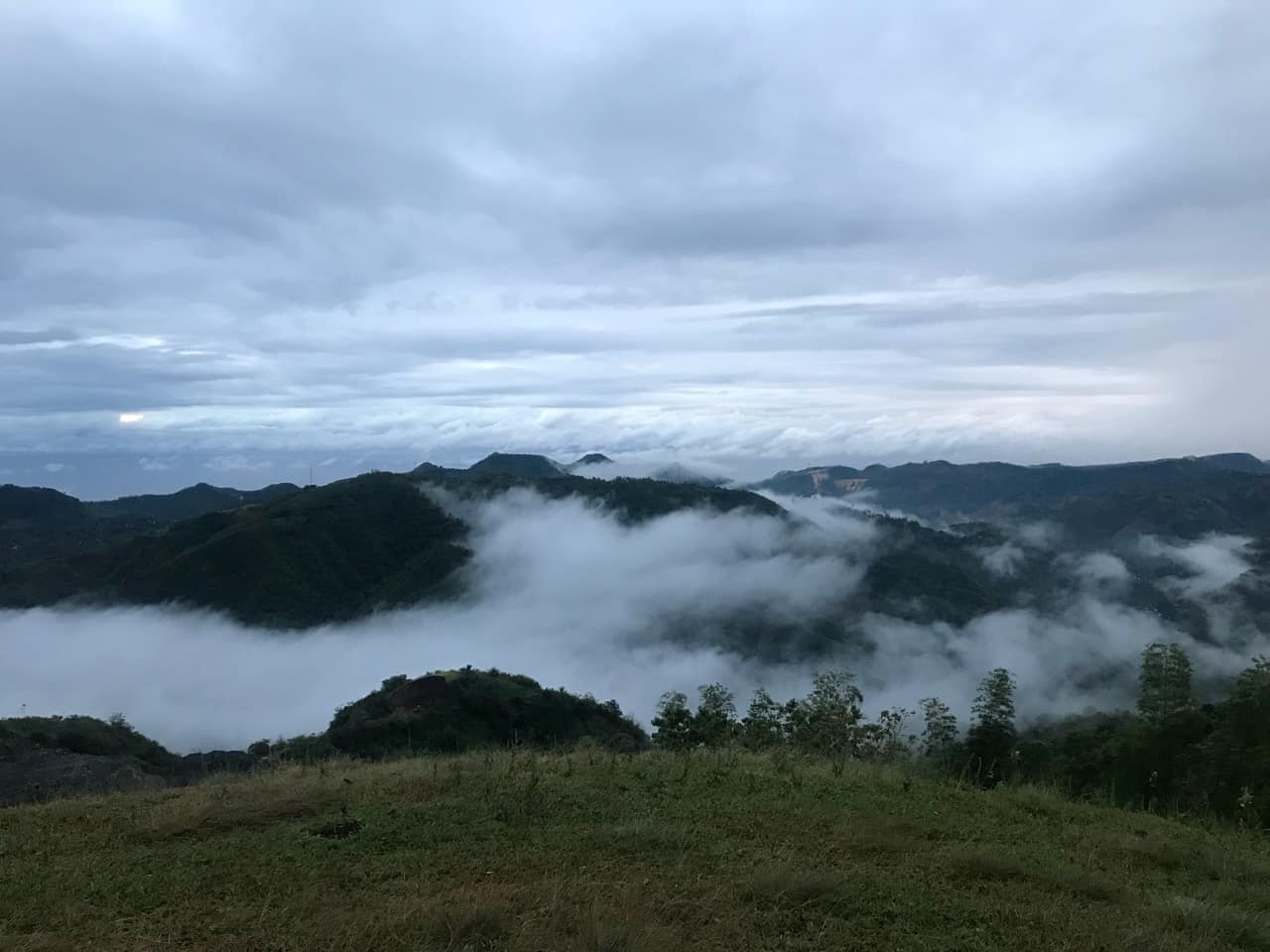 Mt. Naupa, Naga | Photo by Aljun Cabello Cañoneo