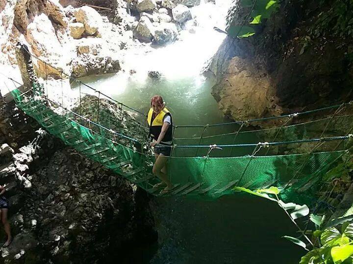 Katinggo Falls Hanging Bridge | Photo by Jordin Cale Briones