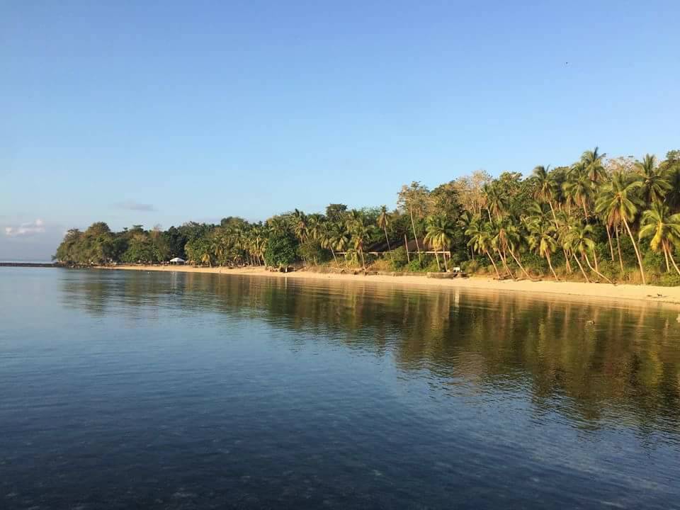 Casay Dalaguete Beach, Dalaguete | Photo by Lynlyn G. Sarol 