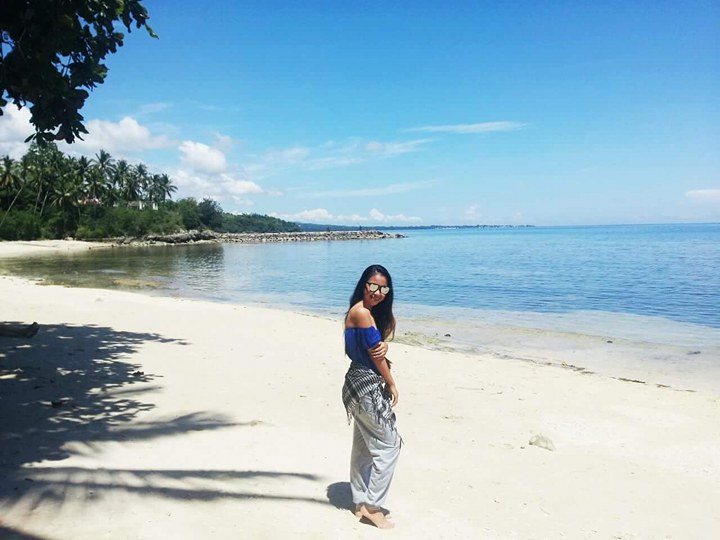 Casay Dalaguete Beach, Dalaguete | Photo by Jade Lucero 