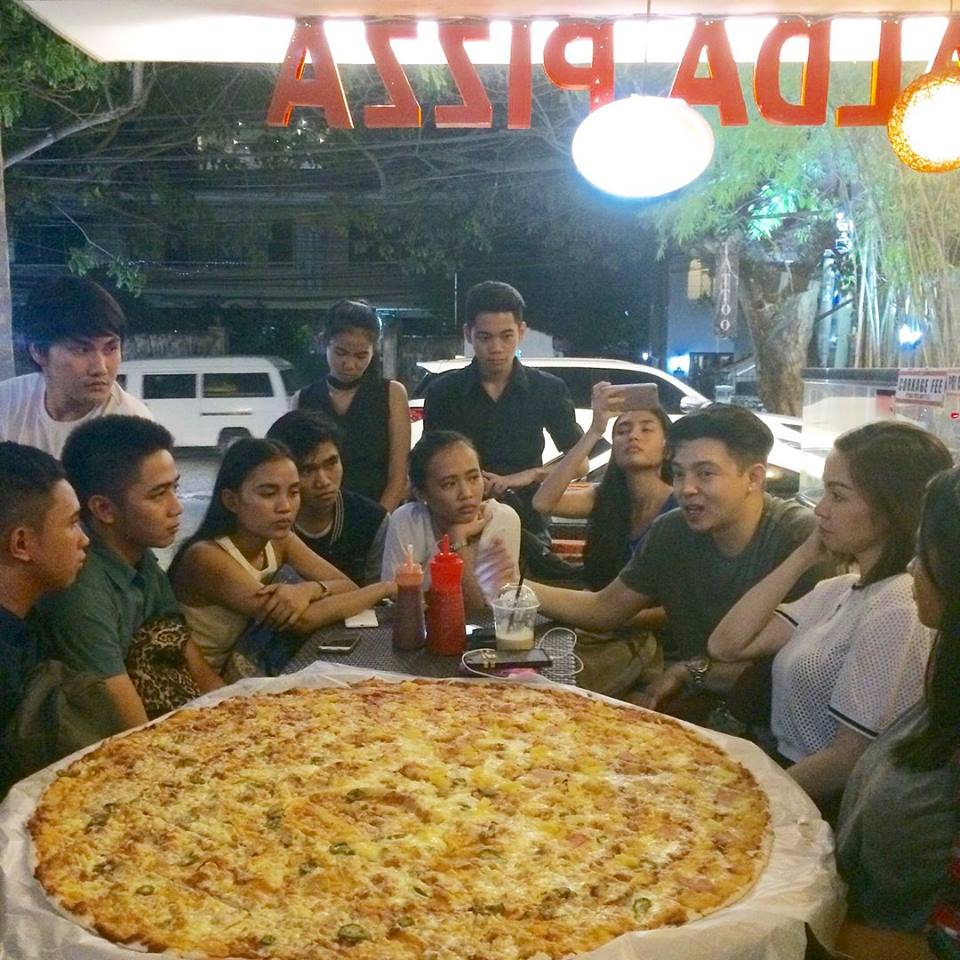 Photo by Calda Pizza- Philippines