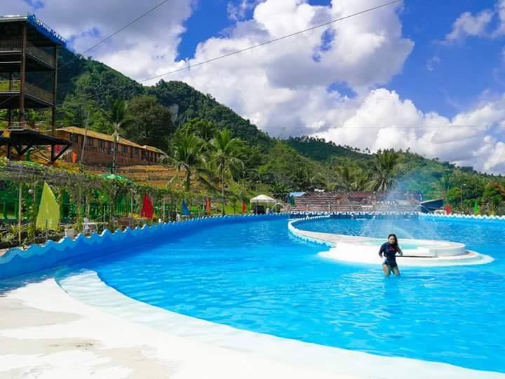 Photo by Hidden Valley Wave Pool