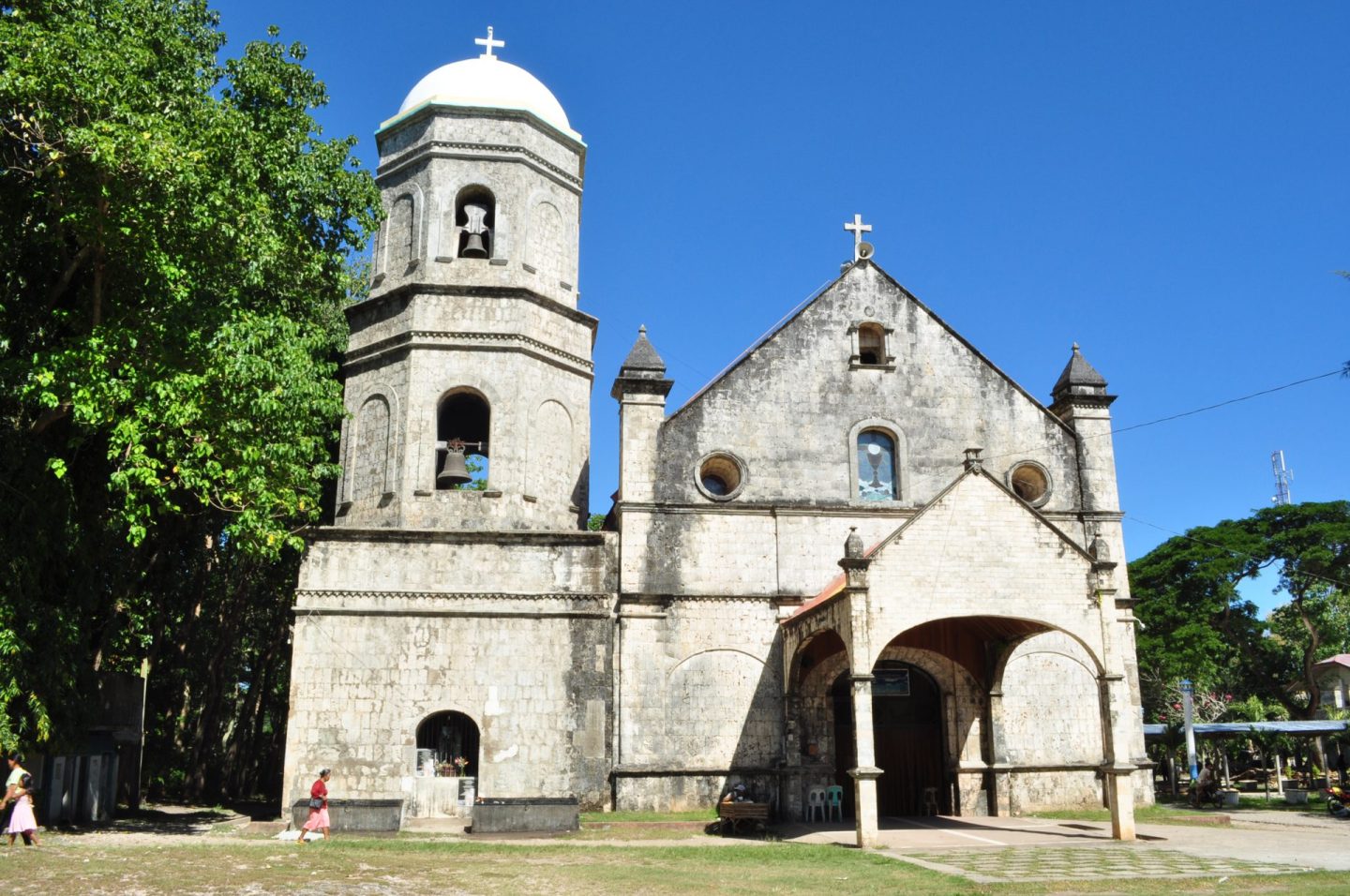 San Guillermo Parish Church. Photo from Joelaldor