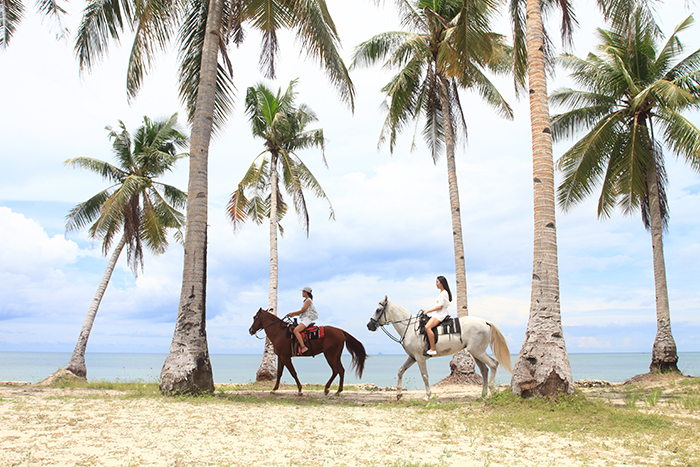 Kuwadra’s Horse Back Riding Trail // Photo by Kandaya Resort