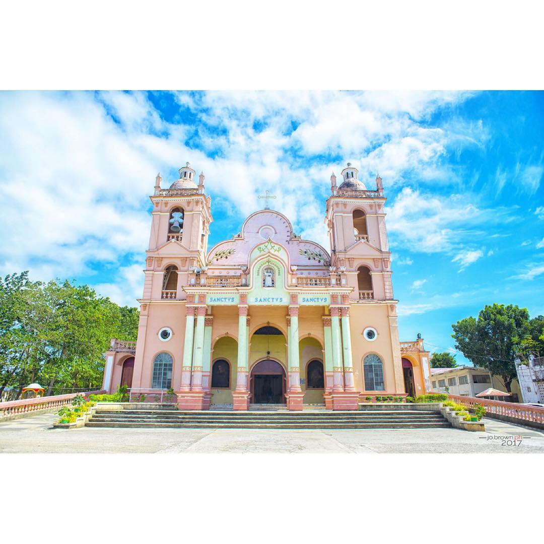 St. Vicente Ferrer Bogo Church. Photo by jobrown777