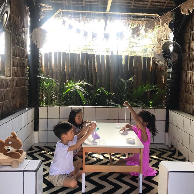 Kiddos enjoying play time in the kubo space