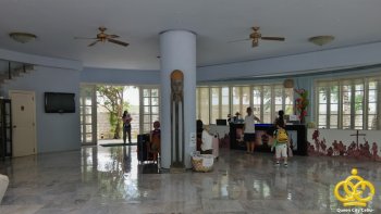 cordova reef lobby interior